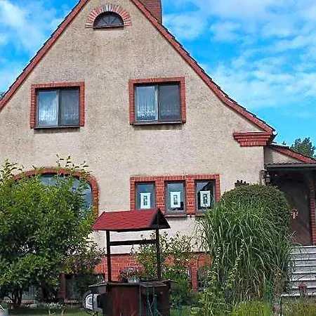 Mit Eigener Terrasse In *