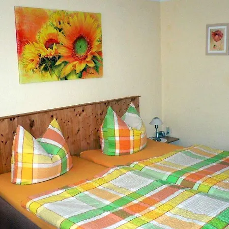 Apartamento Mit Eigener Terrasse In *