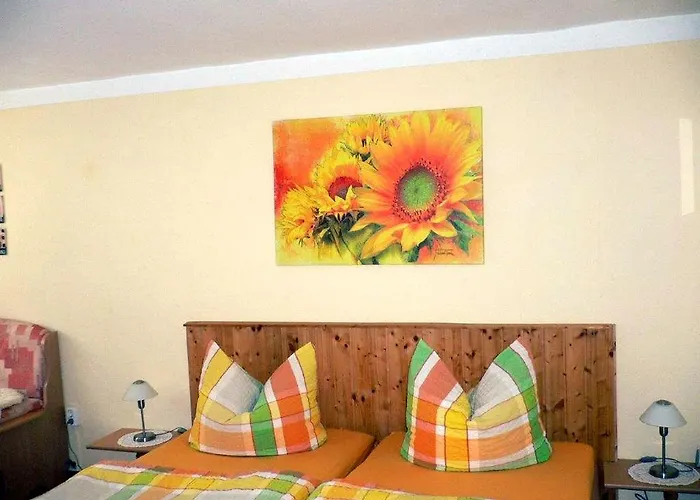 Mit Eigener Terrasse In Apartment *